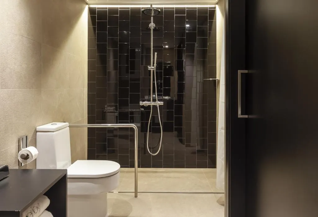 DOUBLE DELUXE Room, Hotel Derby, Barcelona