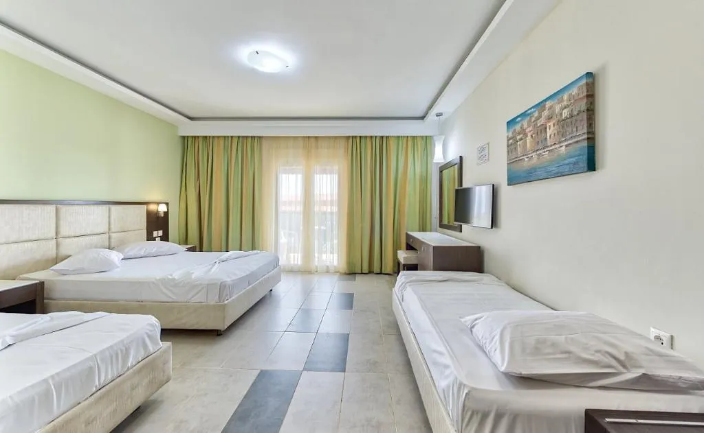 FAMILY ROOM STANDARD Room, Majestic Hotel & Spa, Zante
