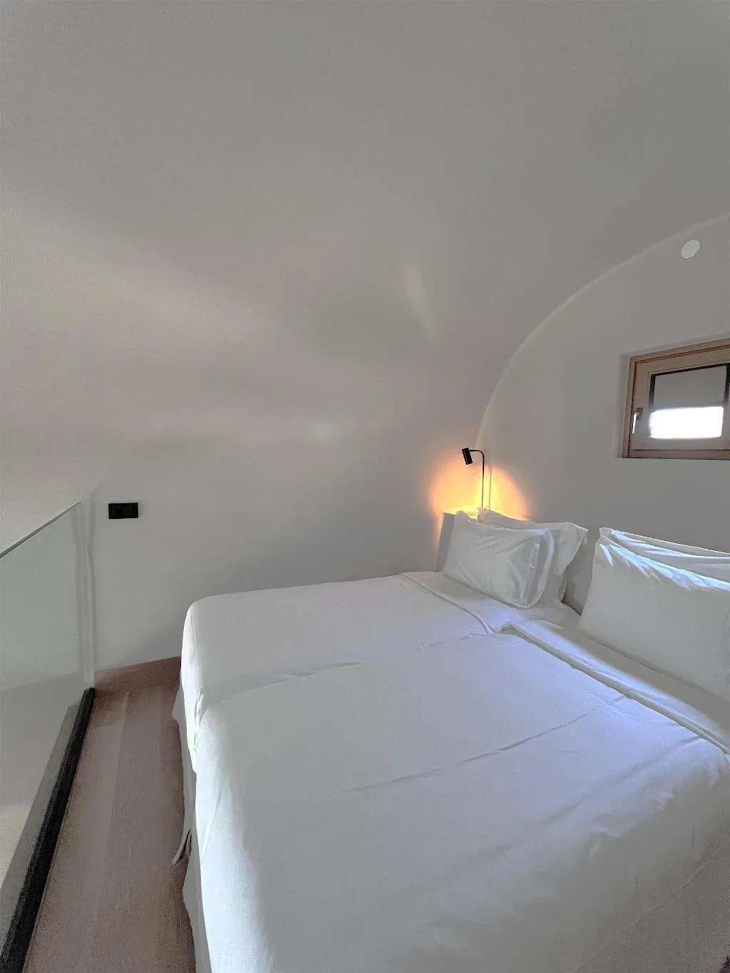 Room, Radisson Blu Zaffron Resort, Santorini