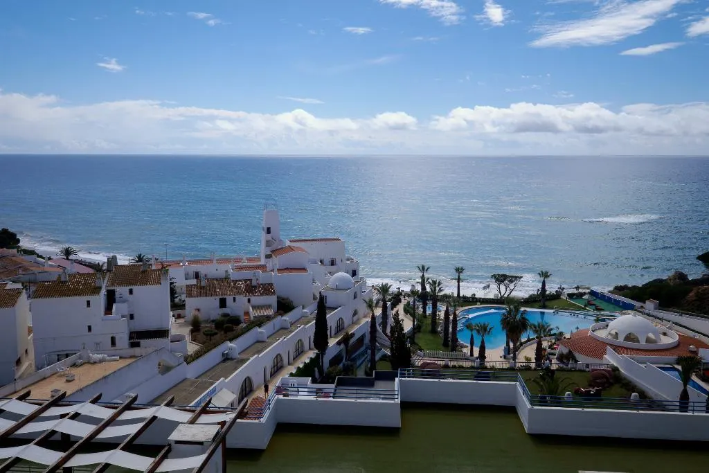 Beach, Grand Muthu Oura View Beach Club, Algarve