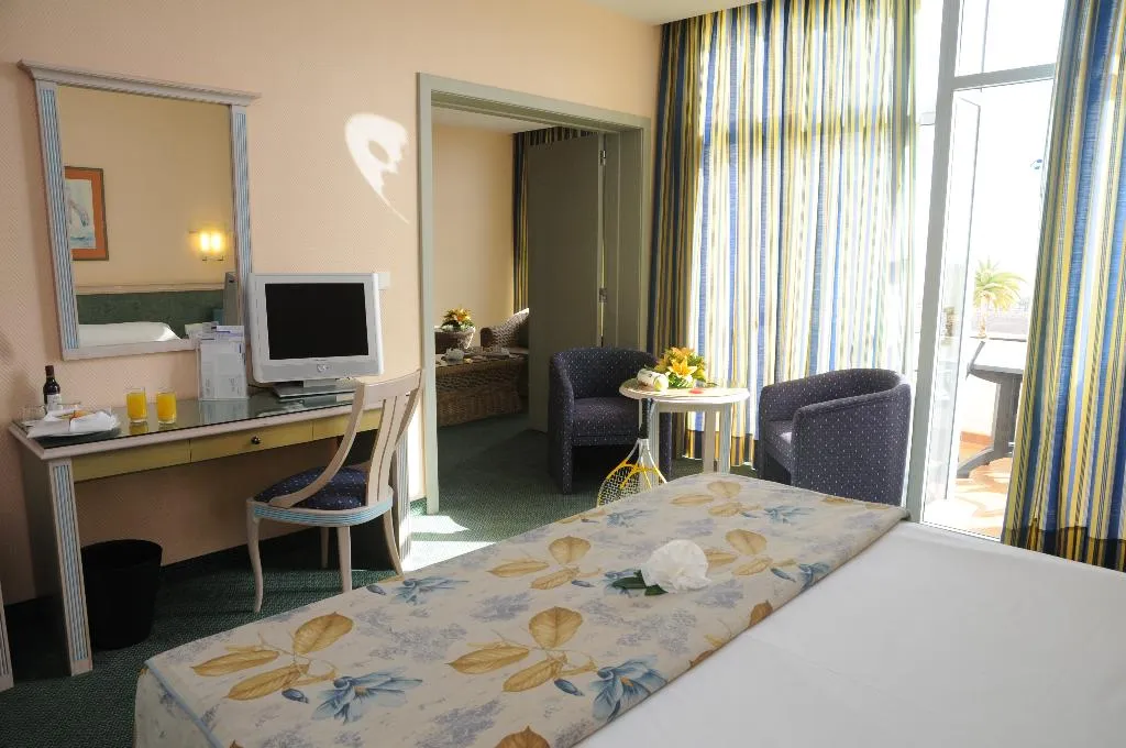 JUNIOR SUITE STANDARD Room, Hotel Beatriz Costa & Spa, Lanzarote