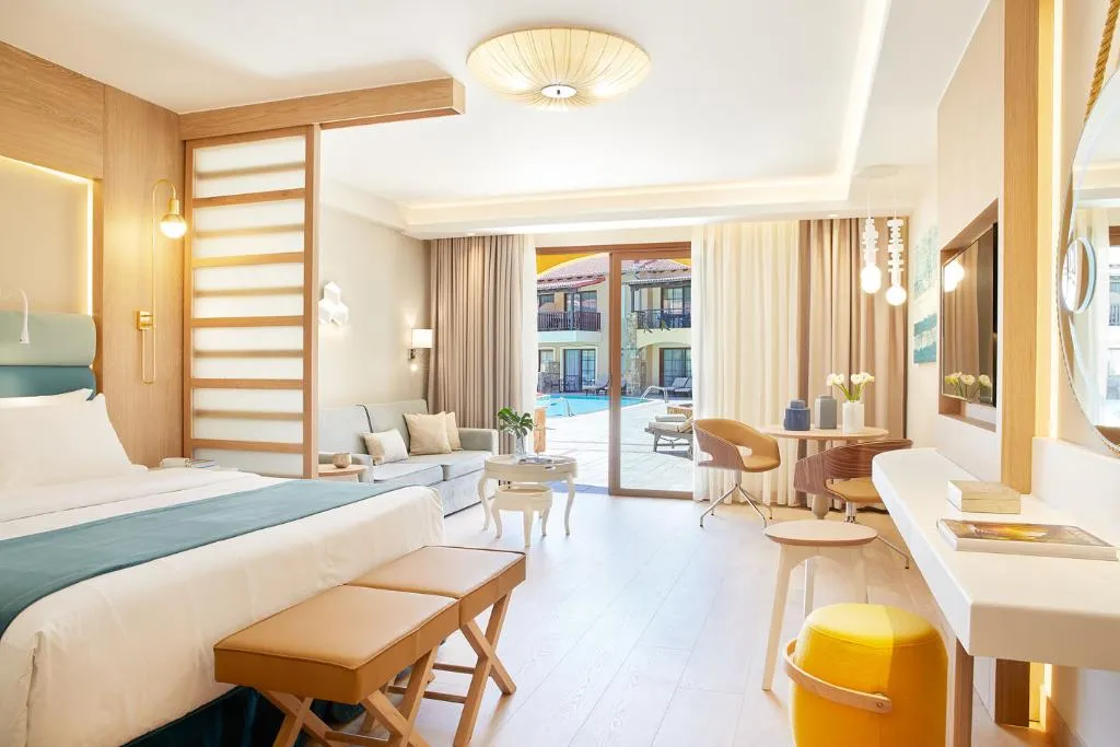 Room, Anthemus Sea Beach Hotel & Spa, Halkidiki