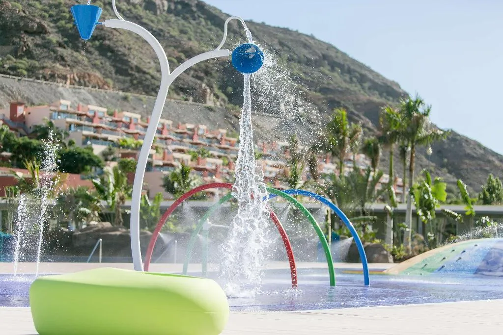 Pool, Radisson Blu Resort & Spa Gran Canaria Mogan, Gran Canaria