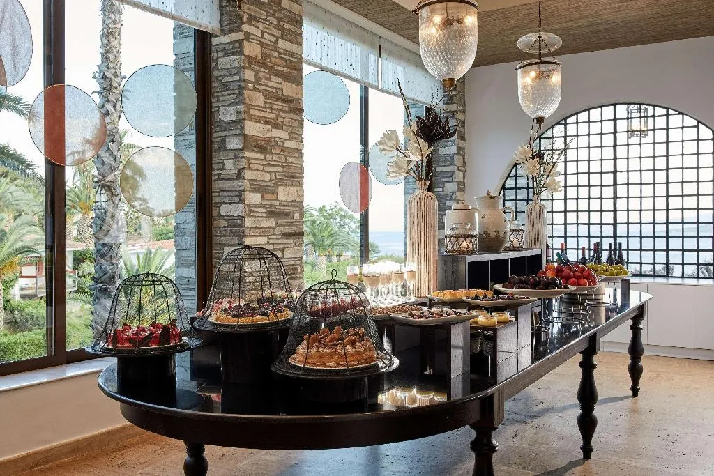 Restaurant, Eagles Palace, Small Luxury Hotels Of The World, Thessaloniki