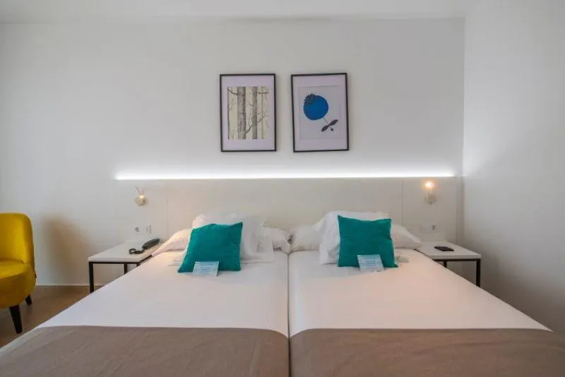 Double or Twin PREMIUM Room, DWO Sirius, Costa Brava