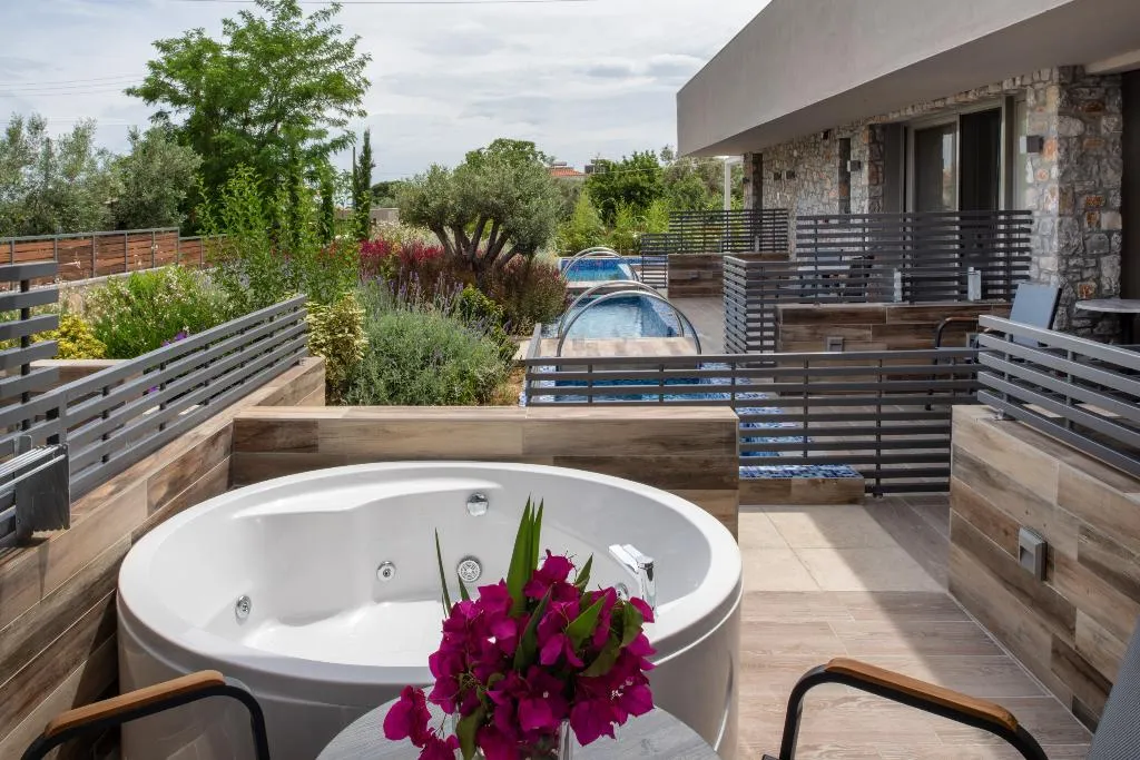 DOUBLE WITH JACUZZI Room, KB Ammos, Skiathos