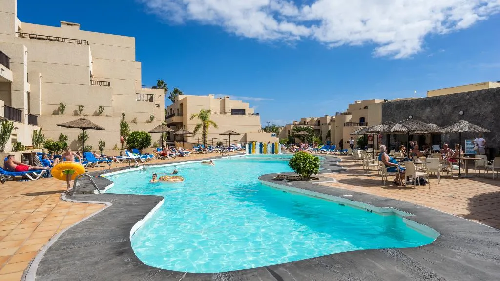 Pool, BLUESEA Costa Teguise Gardens, Lanzarote