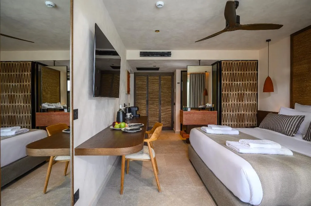 DOUBLE DELUXE WITH PRIVATE POOL Room, Nalu Resort And Spa, Crete