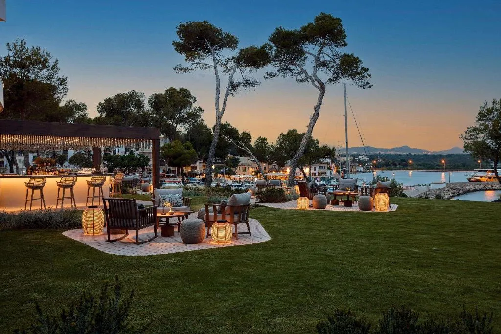 Restaurant, Ikos Porto Petro, Majorca