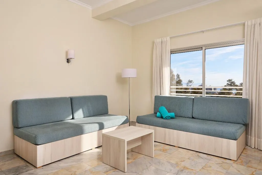FAMILY ROOM SUPERIOR Room, AluaSun Costa Park, Costa Del Sol