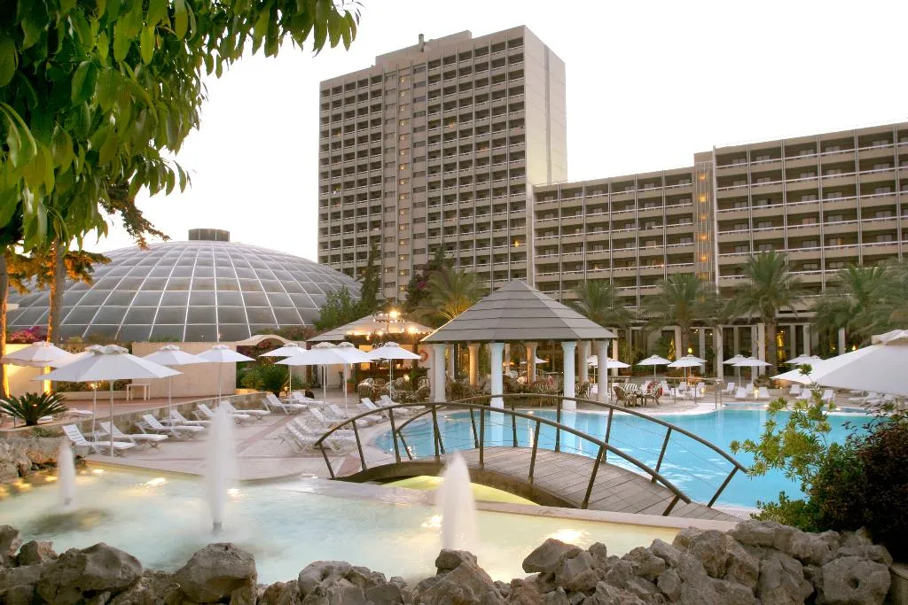 Pool, Rodos Palace, Rhodes