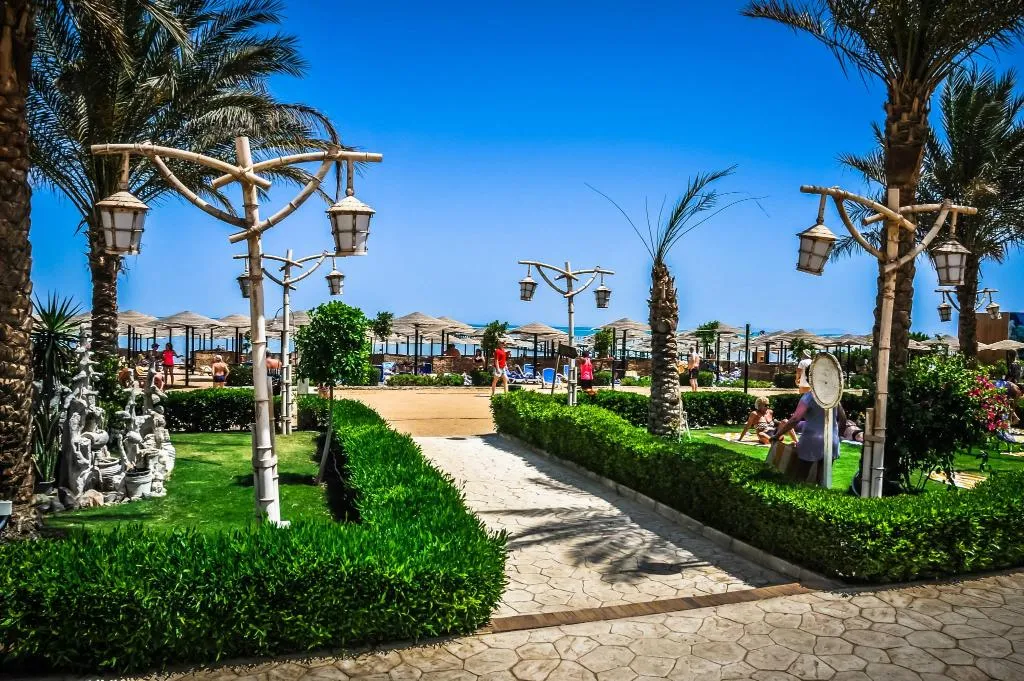 Beach, AMC Royal Hotel & Spa, Red Sea Riviera