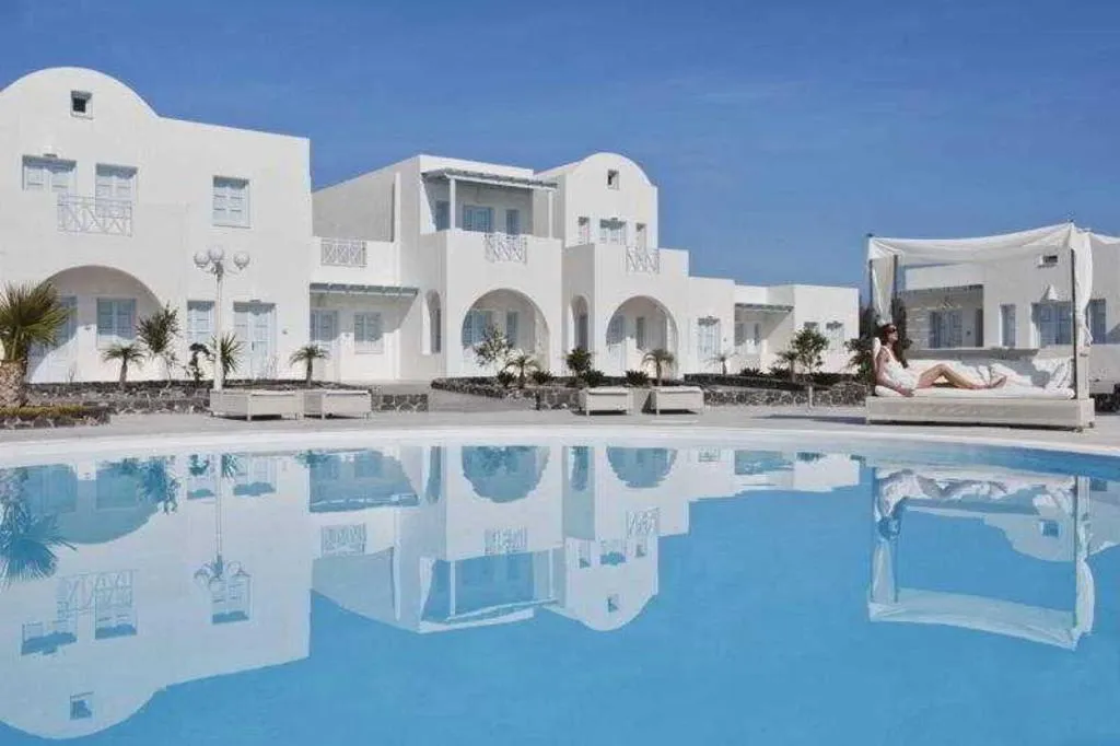 Pool, El Greco Resort, Santorini