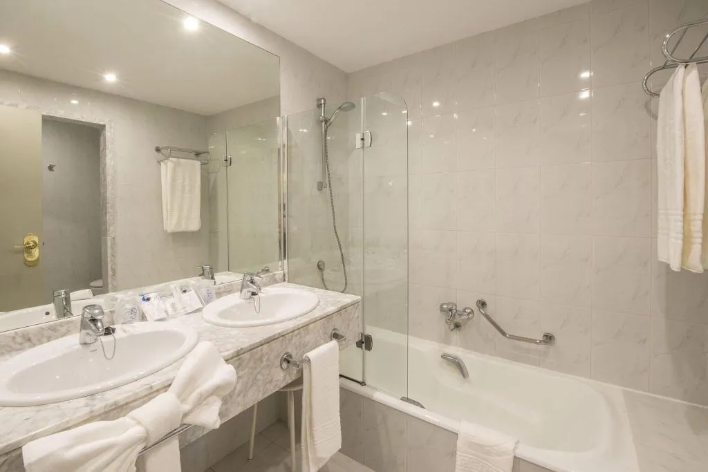 Double or Twin TWO BEDS Room, Hotel Beatriz Costa & Spa, Lanzarote