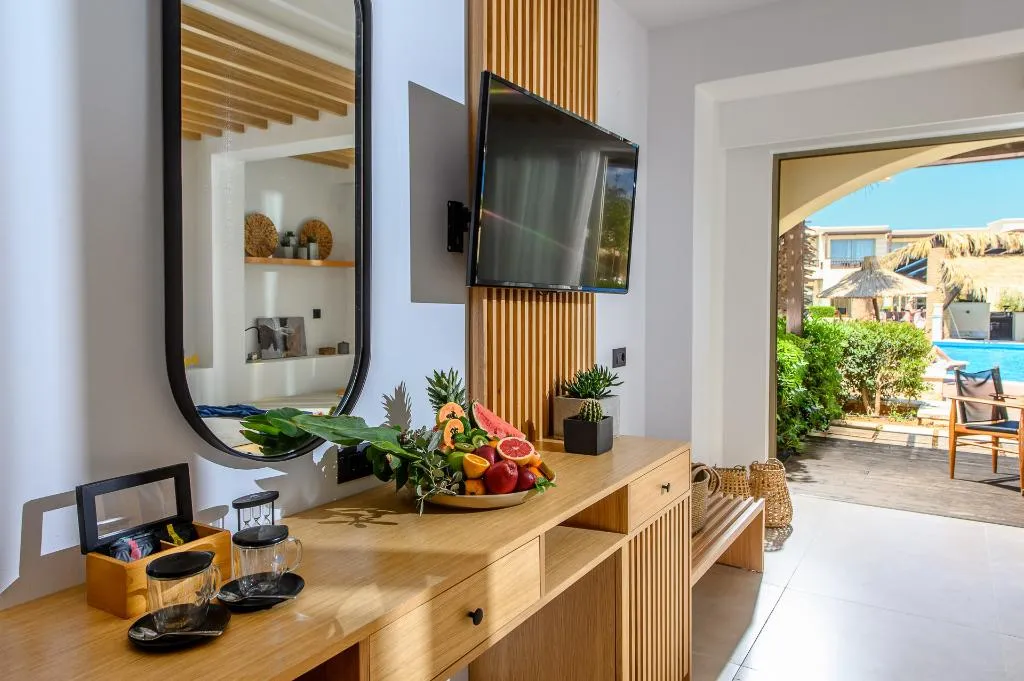 FAMILY ROOM RUN OF HOUSE Room, Stella Palace, Crete