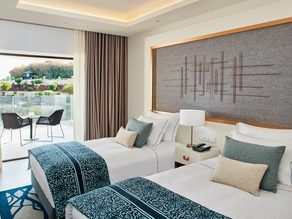 Double or Twin DELUXE SEA VIEW Room, Tivoli Carvoeiro Algarve Resort, Algarve