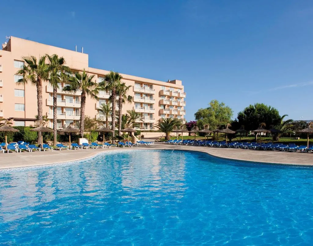 Pool, Garbi Cala Millor, Majorca