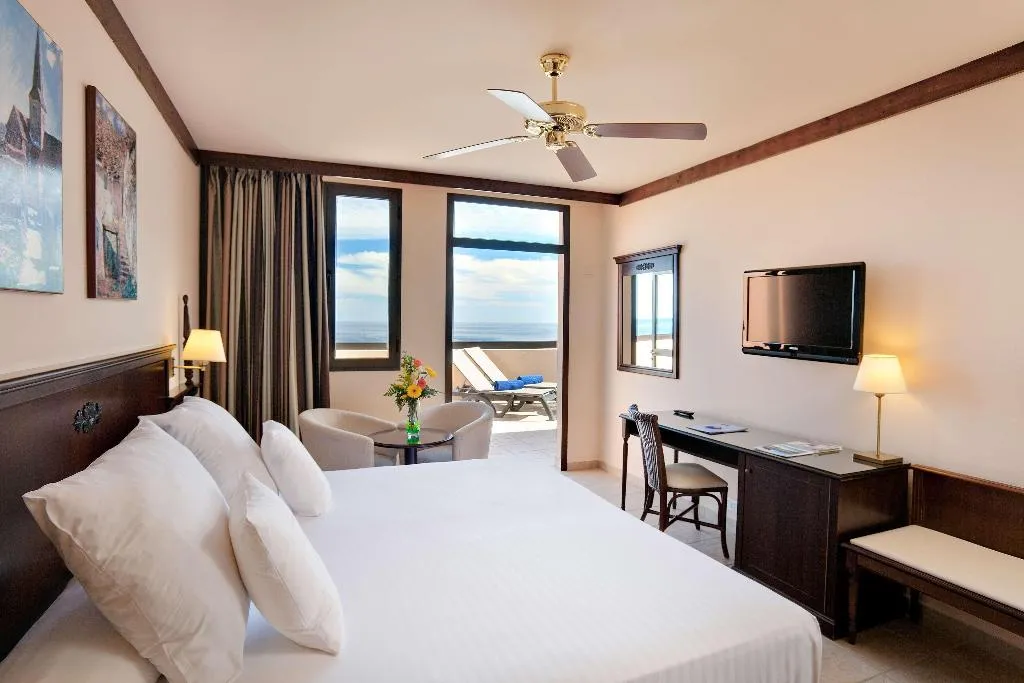 SUITE DELUXE SEA VIEW Room, Occidental Jandía Royal Level, Fuerteventura