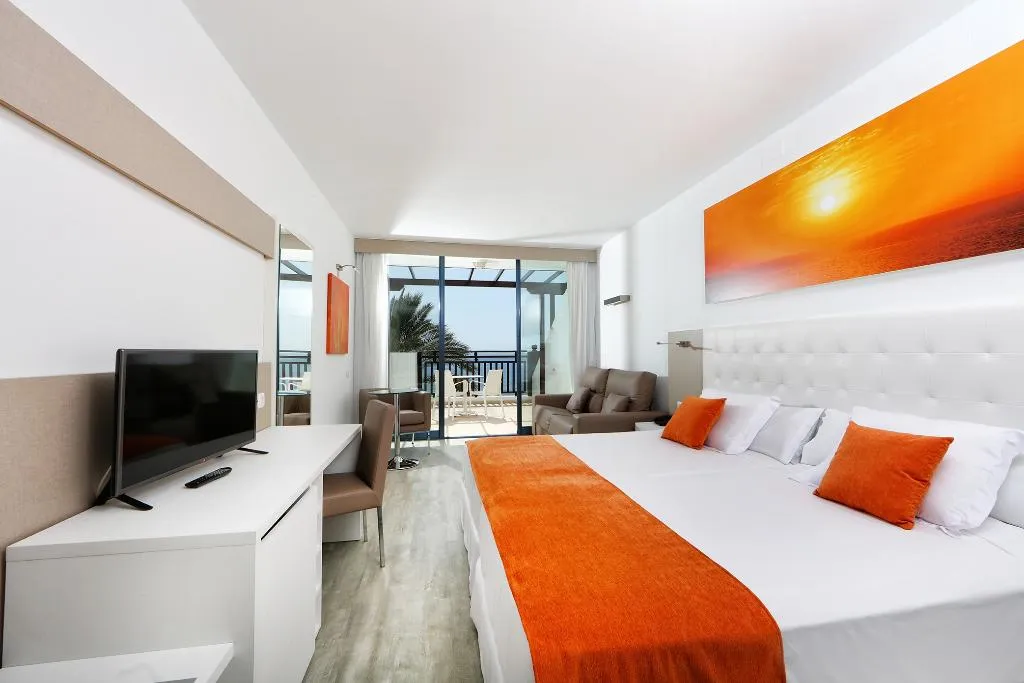 Double or Twin SUPERIOR SEA VIEW Room, Sandos Papagayo, Lanzarote