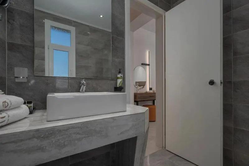 Double or Twin SIDE SEA VIEW Room, Alia Palace Hotel, Halkidiki