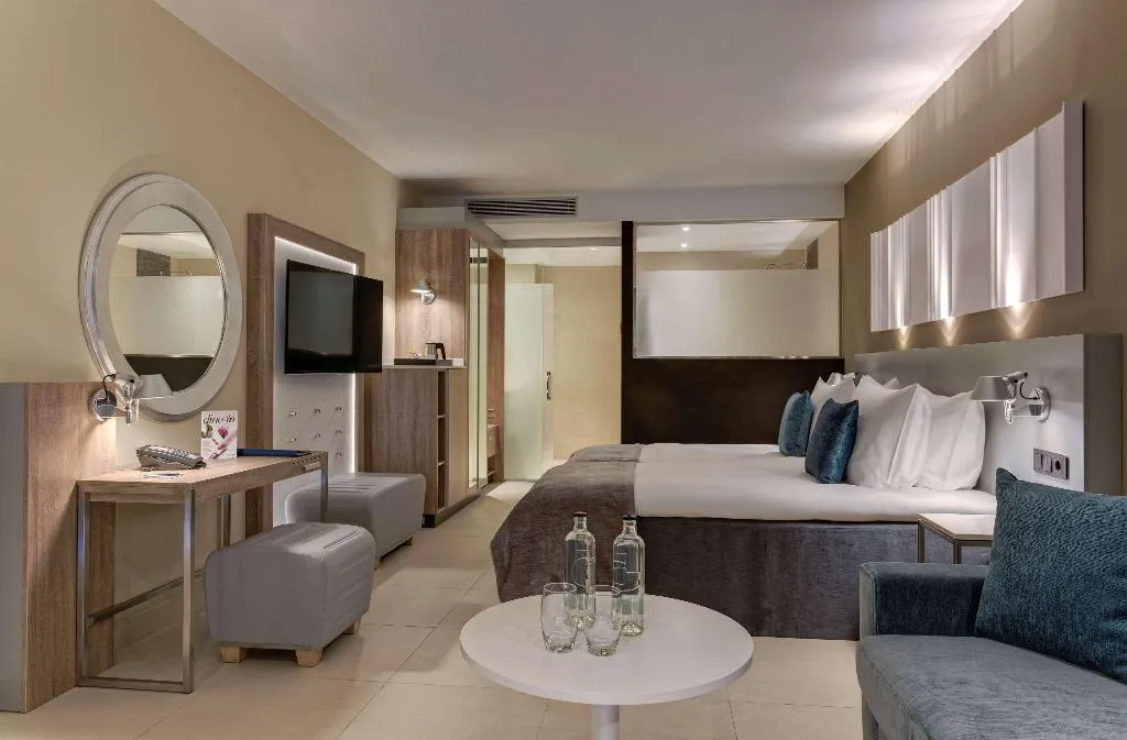 Room WITH BALCONY Room, Radisson Blu Resort & Spa Gran Canaria Mogan, Gran Canaria