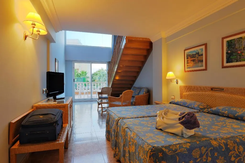 SUITE DUPLEX SUPERIOR Room, Palas Pineda Hotel, Costa Brava