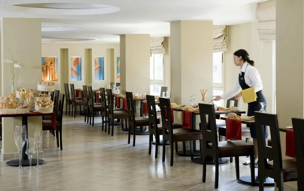 Restaurant, Barcelo Cairo Pyramids, Cairo