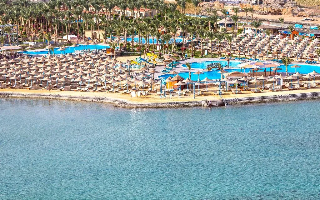 Beach, SUNRISE Azalea Aqua Park Resort, Red Sea Riviera