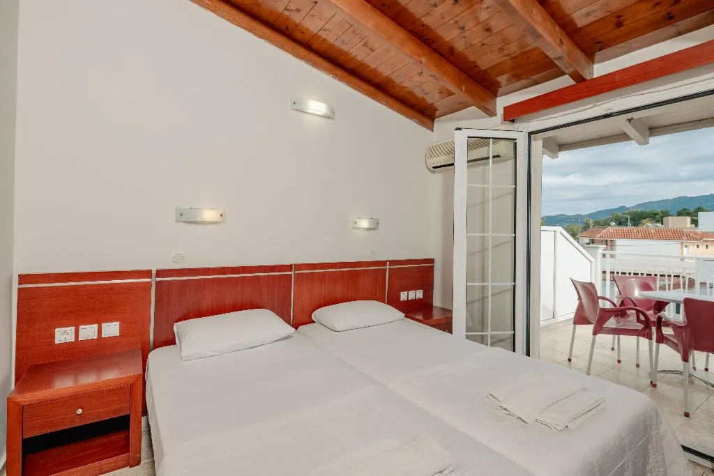 TWIN STANDARD Room, Hotel Canadian, Zante