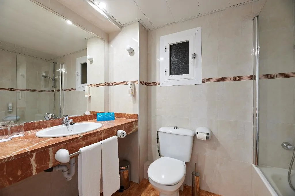 Double or Twin WITH BALCONY Room, ROC Oberoy, Majorca