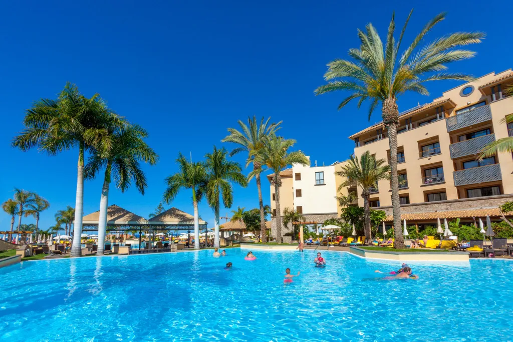 Pool, GF Gran Costa Adeje, Tenerife
