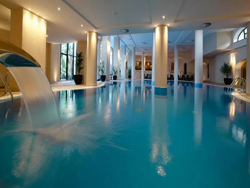 Pool, Suite Hotel Eden Mar, Madeira