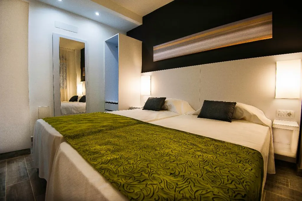APARTMENT CAPACITY 4 Room, KN Aparthotel Columbus, Tenerife