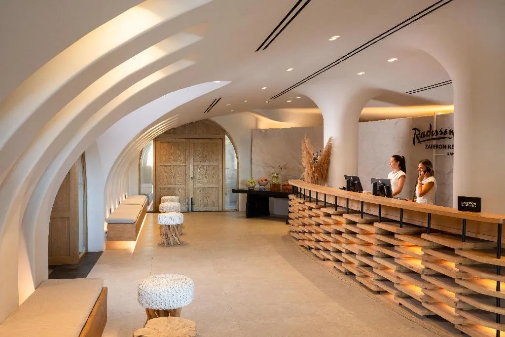 Lobby, Radisson Blu Zaffron Resort, Santorini