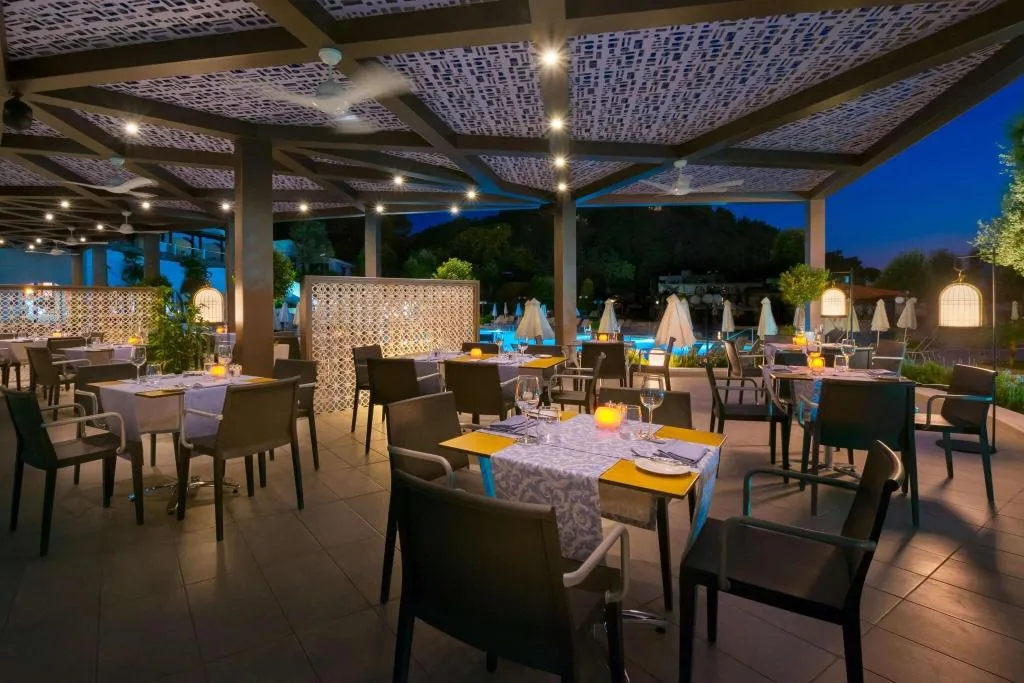 Restaurant, Olympic Palace Resort Hotel & Convention Center, Rhodes