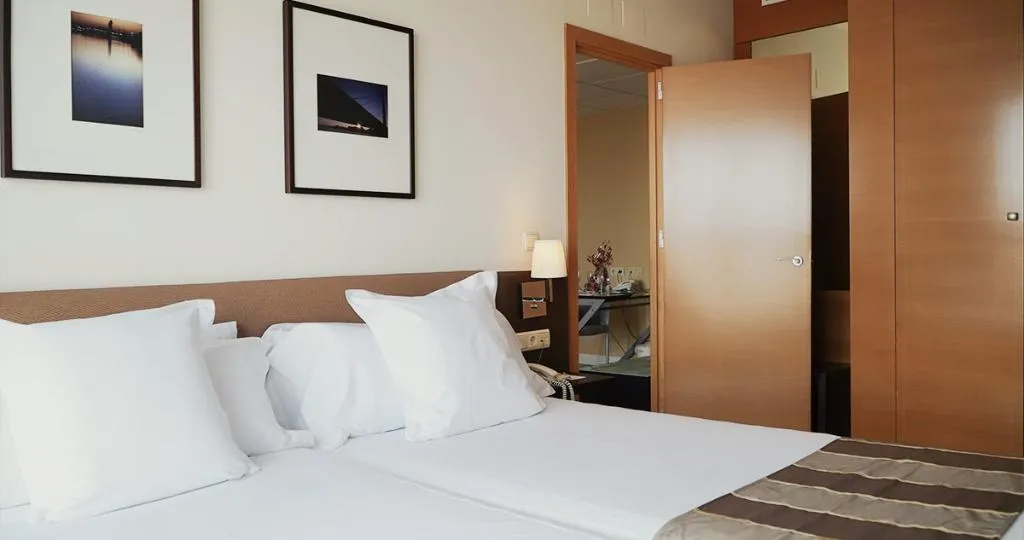 FAMILY ROOM ONE BEDROOM Room, Vertice Sevilla, Seville