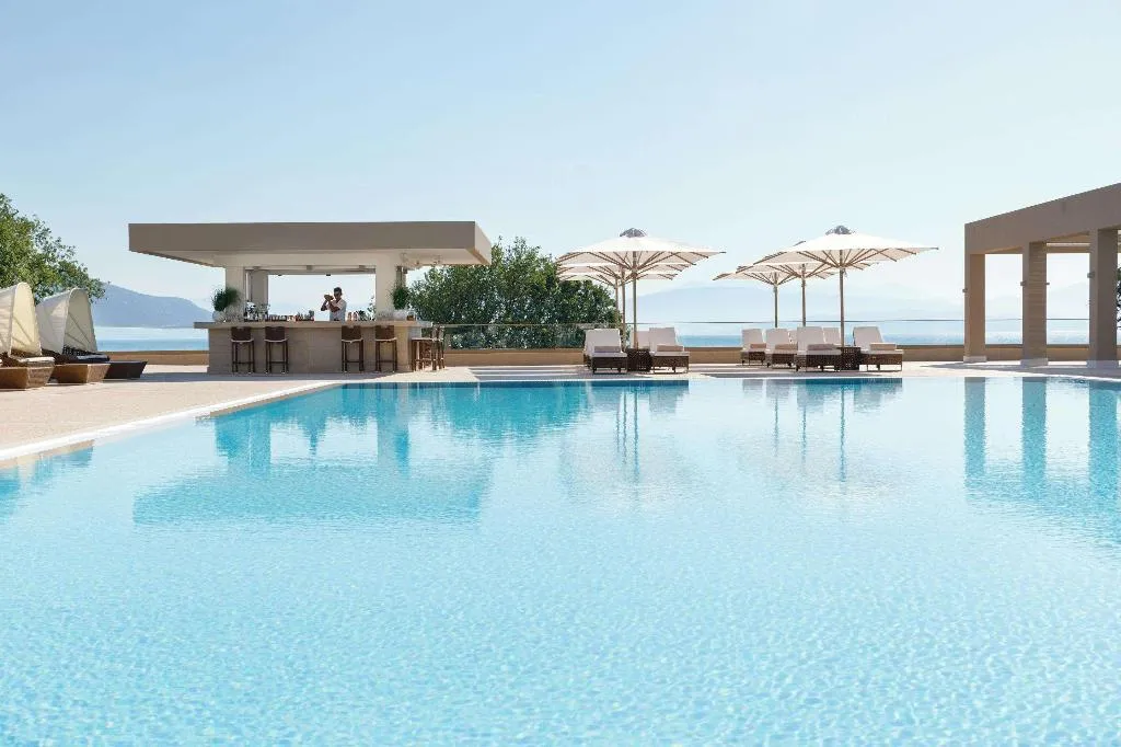 Pool, Ikos Dassia, Corfu