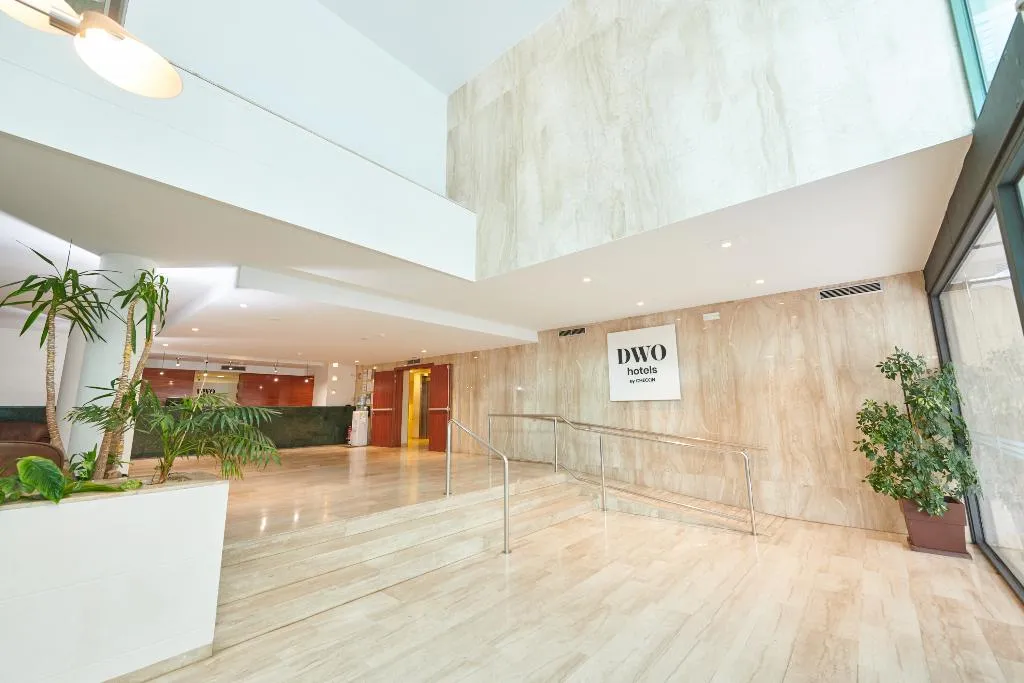 Lobby, DWO Sirius, Costa Brava