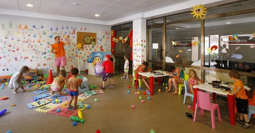 Sports and Entertainment, Bon Repos Hotel, Costa Brava