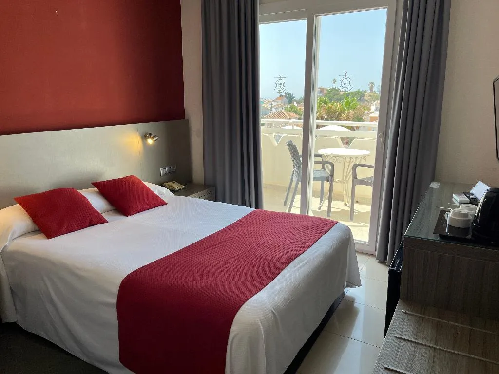 Double or Twin SUPERIOR Room, Hotel Nerja Club & Spa, Costa Del Sol