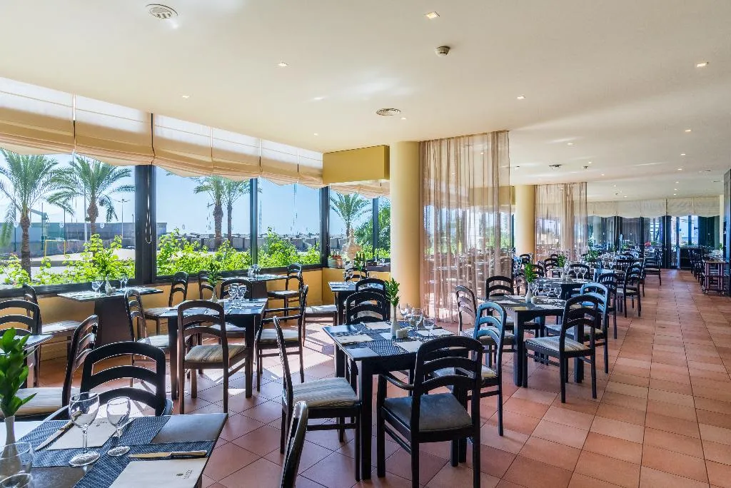 Restaurant, Calheta Beach  All Inclusive, Madeira