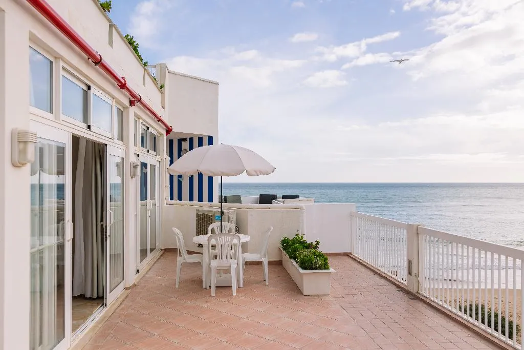 APARTMENT TWO BEDROOMS Room, Muthu Clube Praia da Oura, Algarve