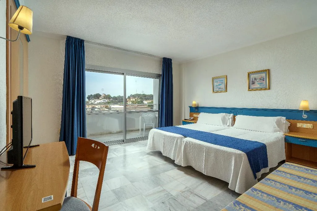 DOUBLE WITH BALCONY Room, AluaSun Costa Park, Costa Del Sol
