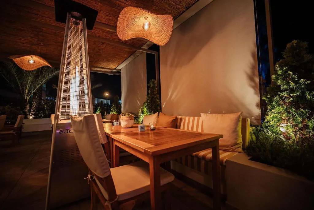Restaurant, Next Savoy Signature, Madeira