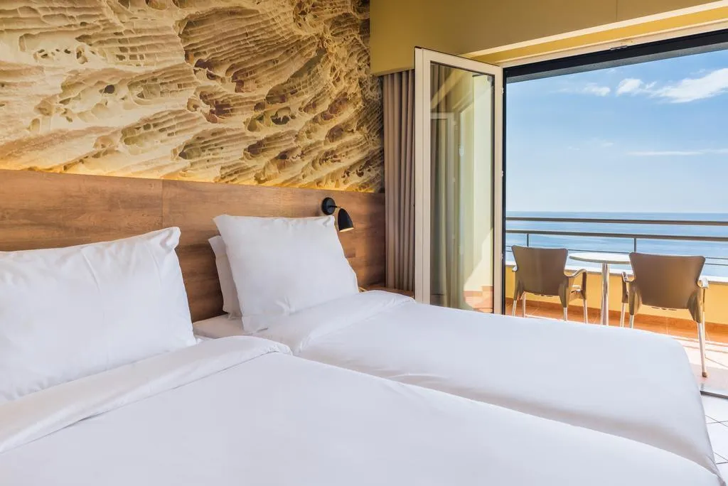 DOUBLE SEA VIEW Room, Calheta Beach  All Inclusive, Madeira