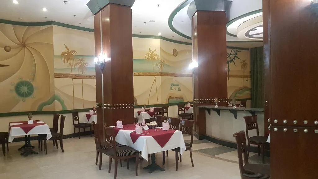 Restaurant, Royal Lagoons Resort & Aqua Park, Red Sea Riviera