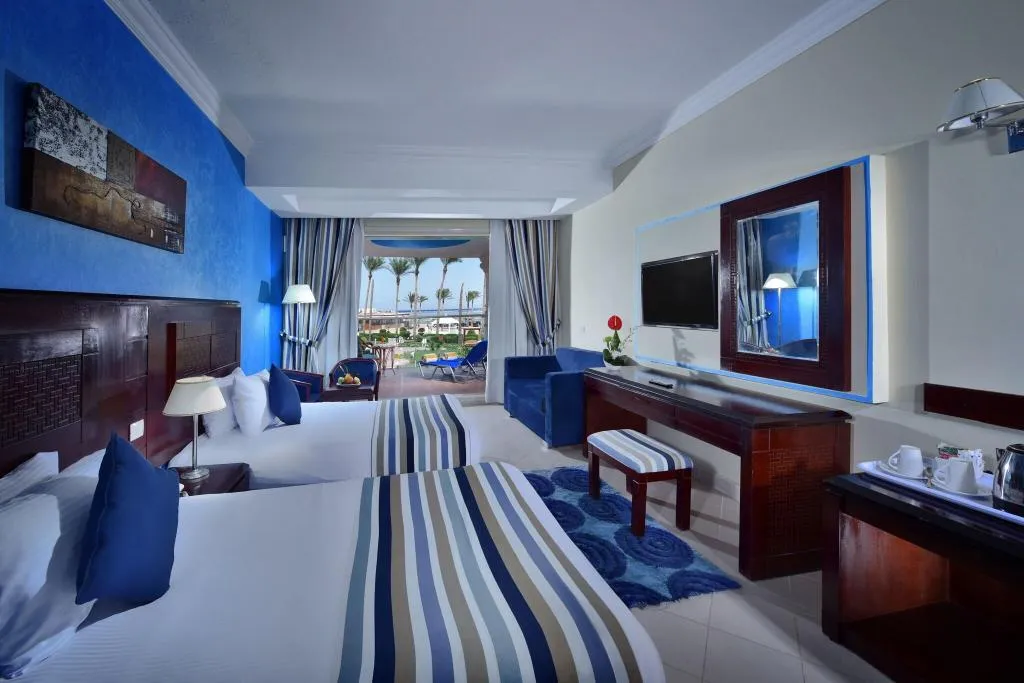 DOUBLE DELUXE Room, Edge Rotana Sea Beach, Red Sea Riviera