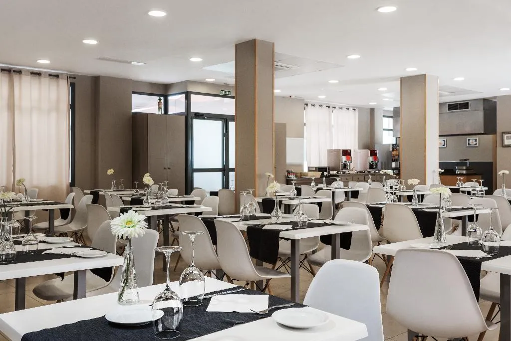 Restaurant, Mainare Playa, Costa Del Sol