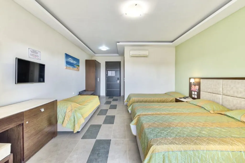 FAMILY ROOM STANDARD Room, Majestic Hotel & Spa, Zante