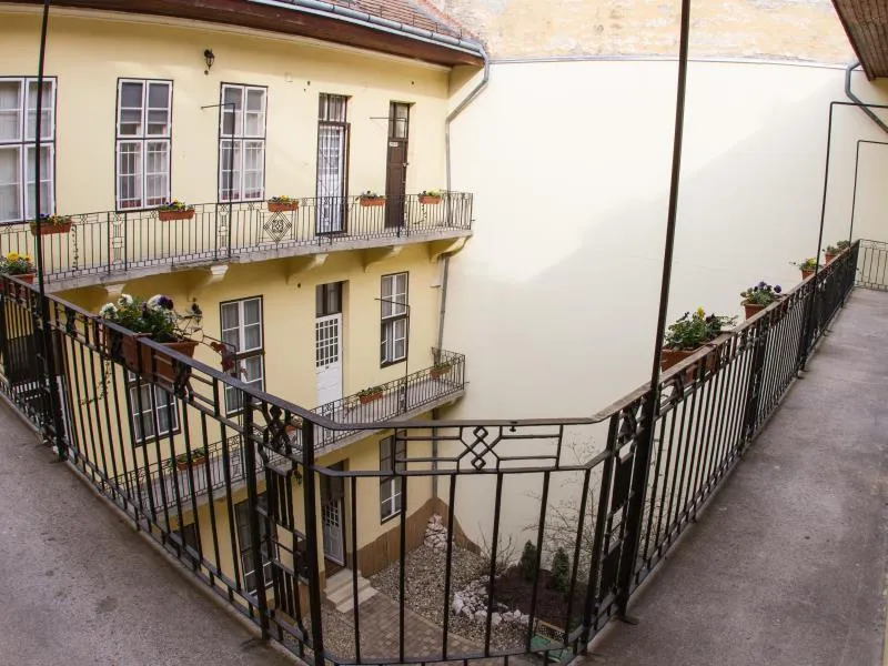 General view, Central Hotel 21, Budapest